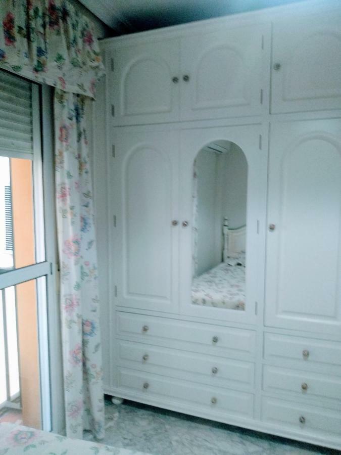 Wish Suite Central De Sevilla מראה חיצוני תמונה