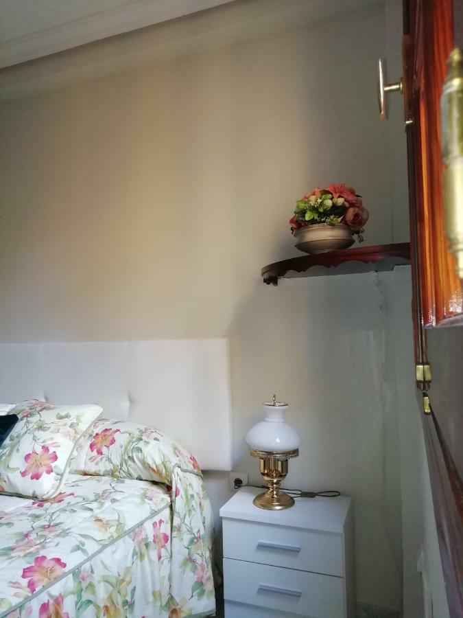 Wish Suite Central De Sevilla מראה חיצוני תמונה